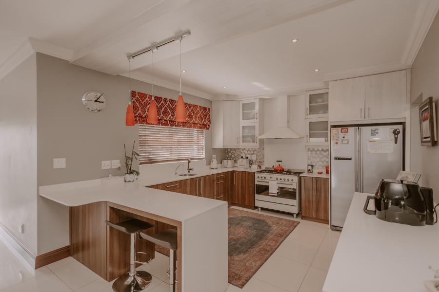 4 Bedroom Property for Sale in Zevenwacht Country Estate Western Cape